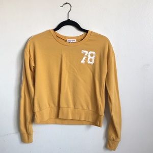 *NEVER WORN* Grayson/Threads comfy top